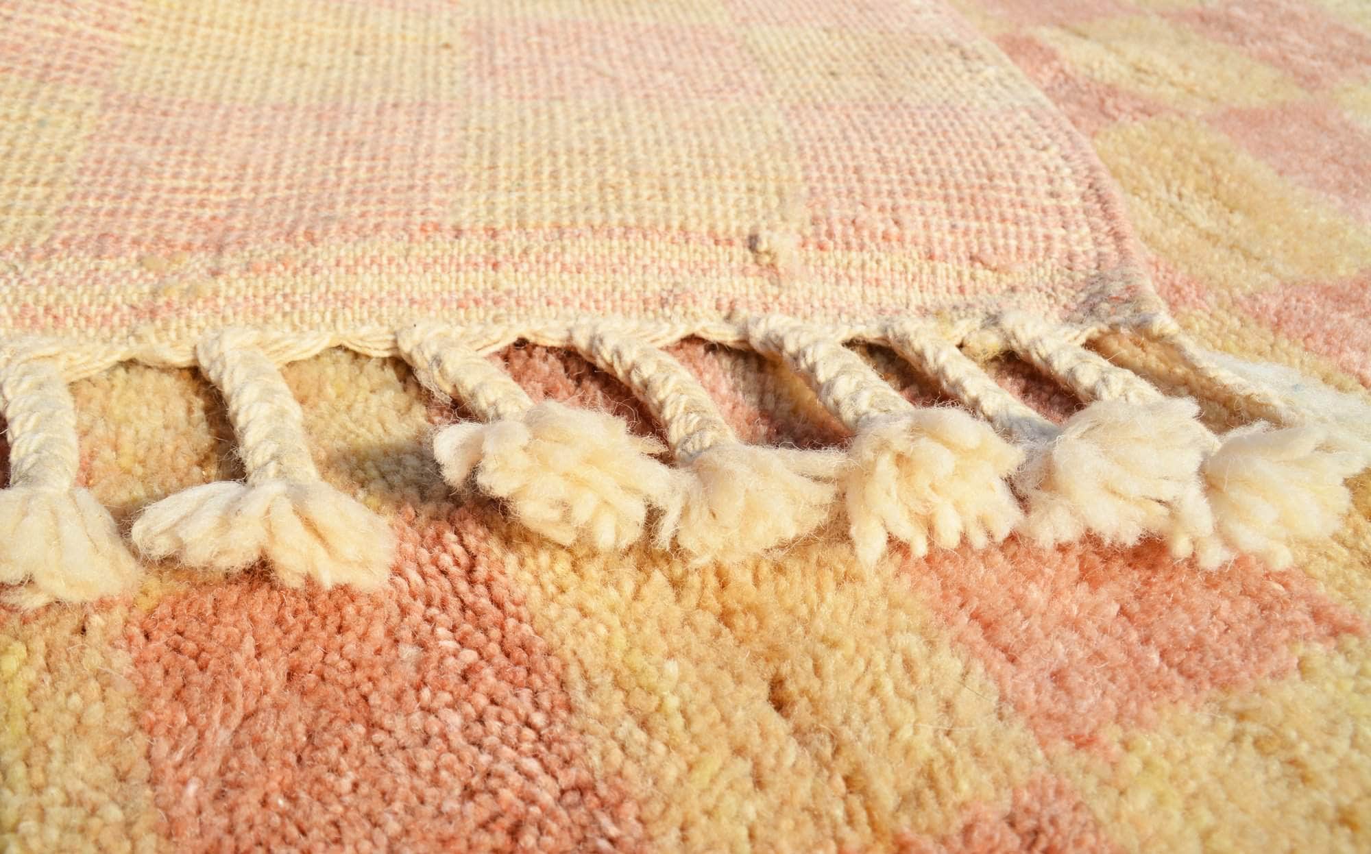 Banks (3'5" x 7'0") - Lush Pink & Cream Checkered Moroccan Rug - Image 4