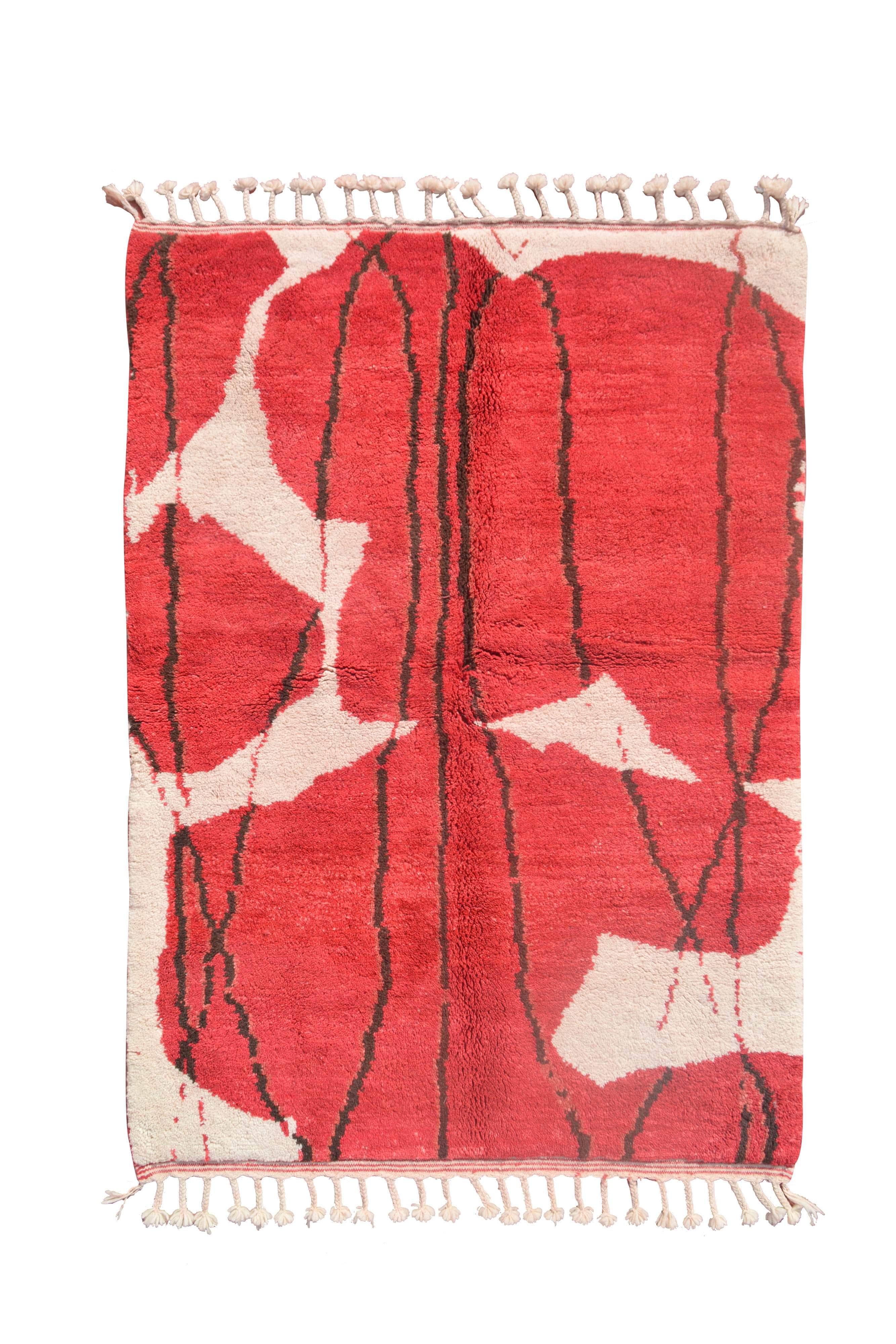 Cross Your Heart (4'11" x 6'9") - Bold Crimson Abstract Statement Rug