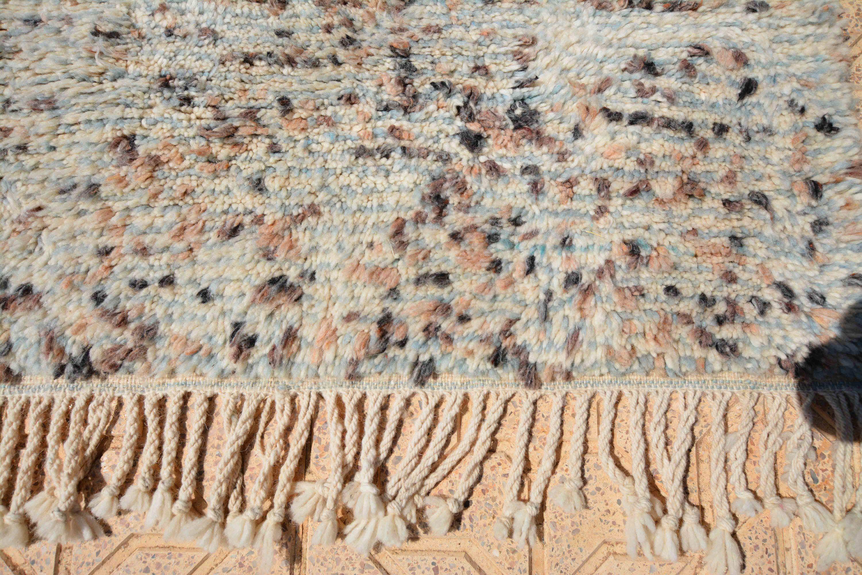 Essaouira (4' x 5'8") - Speckled Pastel Abstract Azilal Rug - Image 3