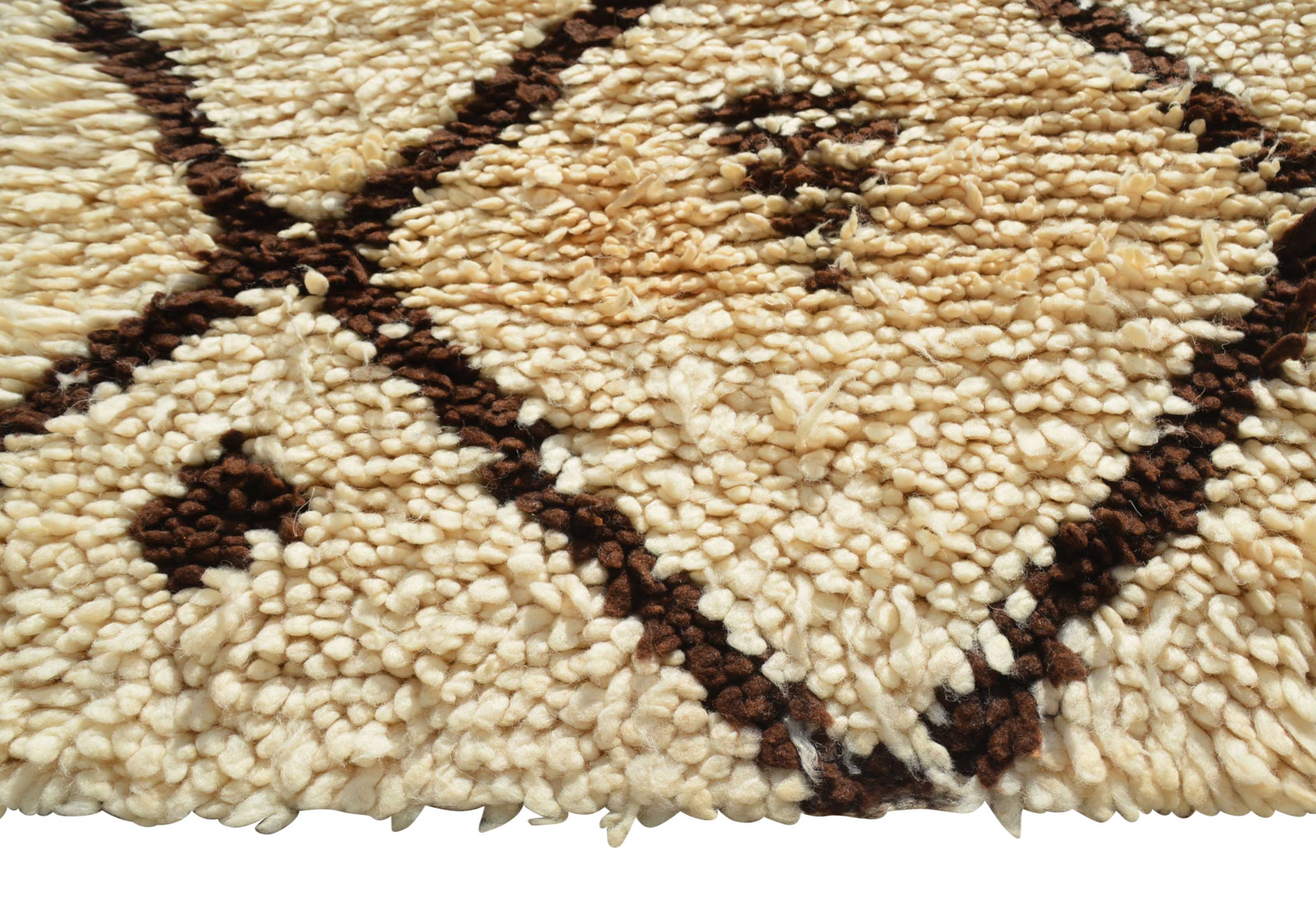 Sun Chaser (2'10" x 7'2") – Vintage Intricate Beni Ourain Runner Rug - Image 3