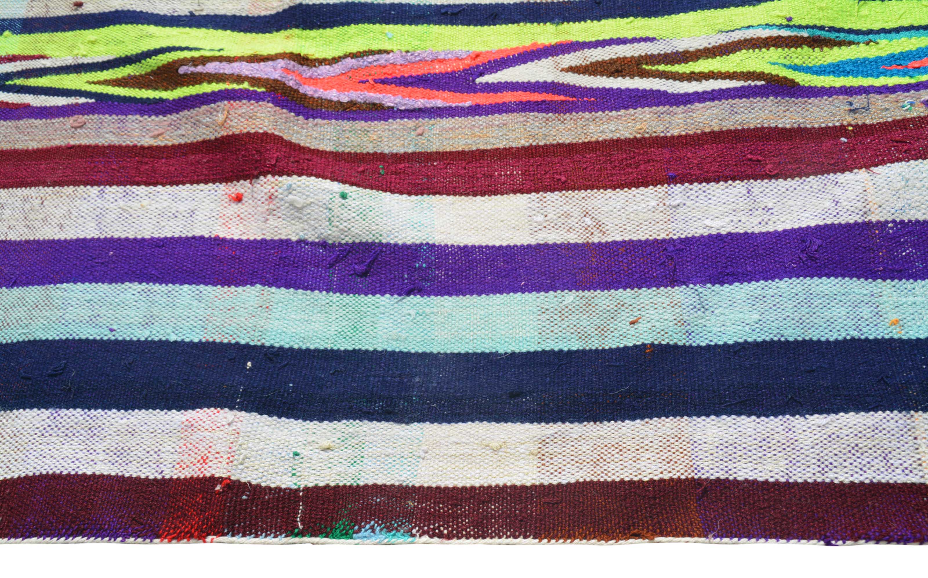 Surf Board (5'3" x 6'10") – Heavy-Duty Vintage Moroccan Flatweave Rug - Image 3