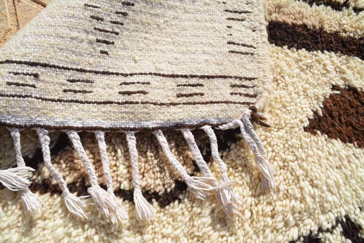 Time Will Tell (2'10" x 5'8") – Vintage Geometric Beni Ourain Accent Rug - Image 4