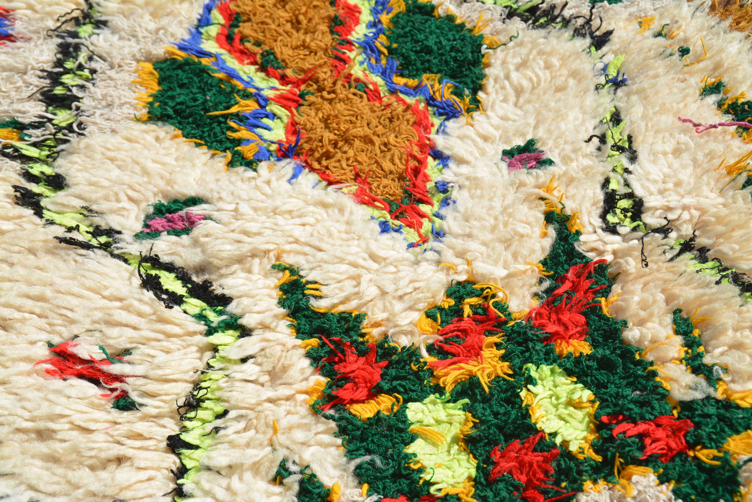 Stolen Heart - 3' x 8'4" - 0.91m x 2.54m - Image 2